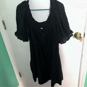 Old Navy Black Ruffled Puff Sleeve Blouse